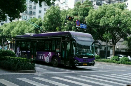 無軌電車