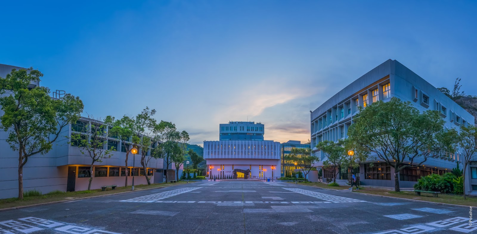 香港中文大學