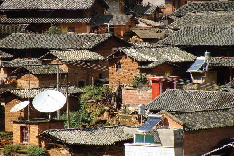 大龍洞村(雲南昆明市西山區團結鎮下轄村)