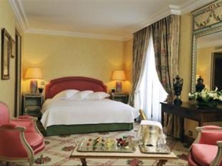 Hotel de Vigny Champs Elysees Paris