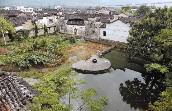 山下陽村