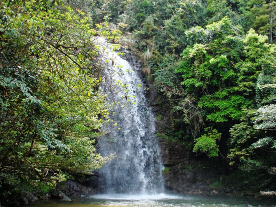 金盆山——坳腦瀑布