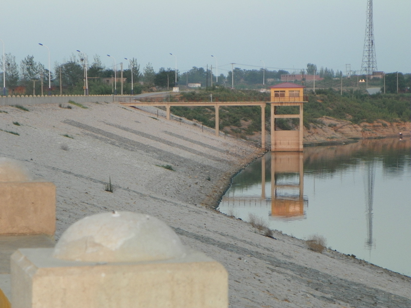 子龍湖