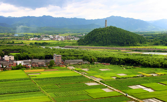 沈所寶塔山公園