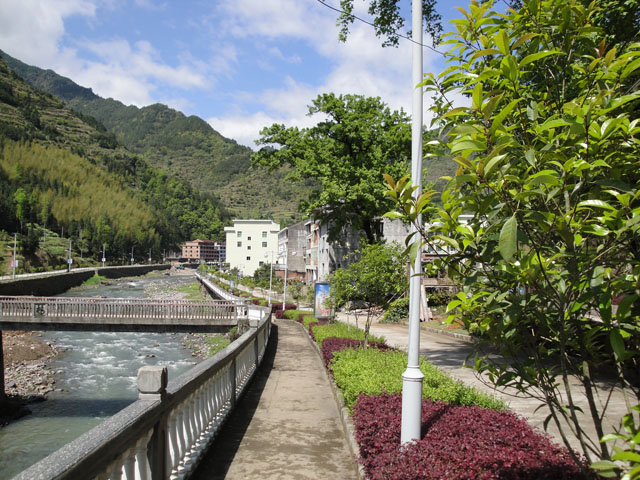 碧溪村(雲南省玉溪市通海縣九街鎮下轄村)