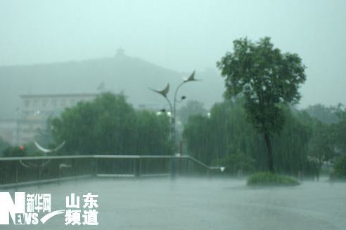 湖上急雨