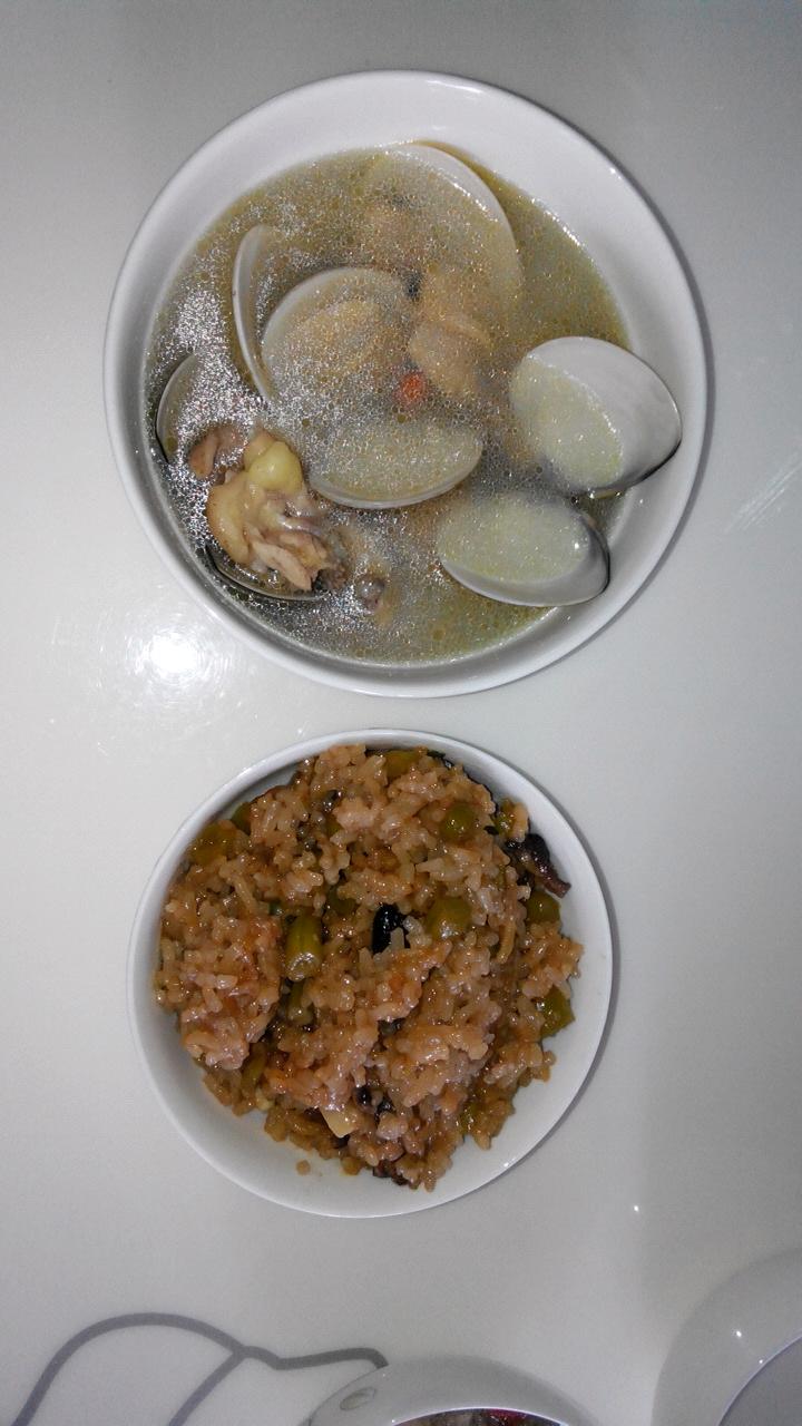 毛豆香菇悶飯