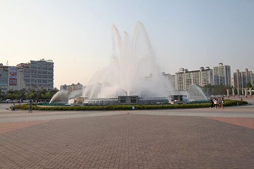 一山湖水公園