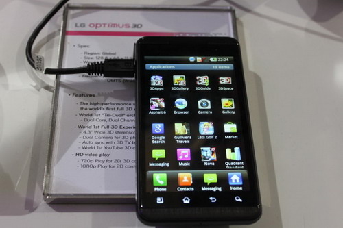 LG Optimus 3D