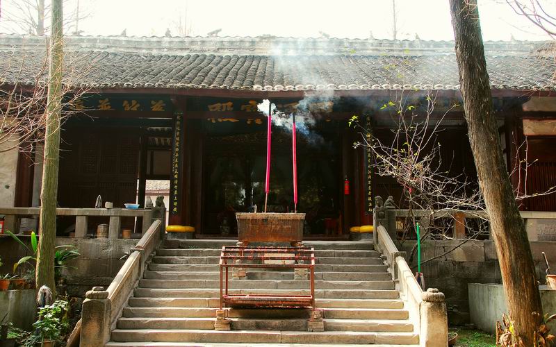 佛蓮山靈開寺