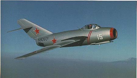 米格-15戰鬥機(MiG-15戰鬥機)