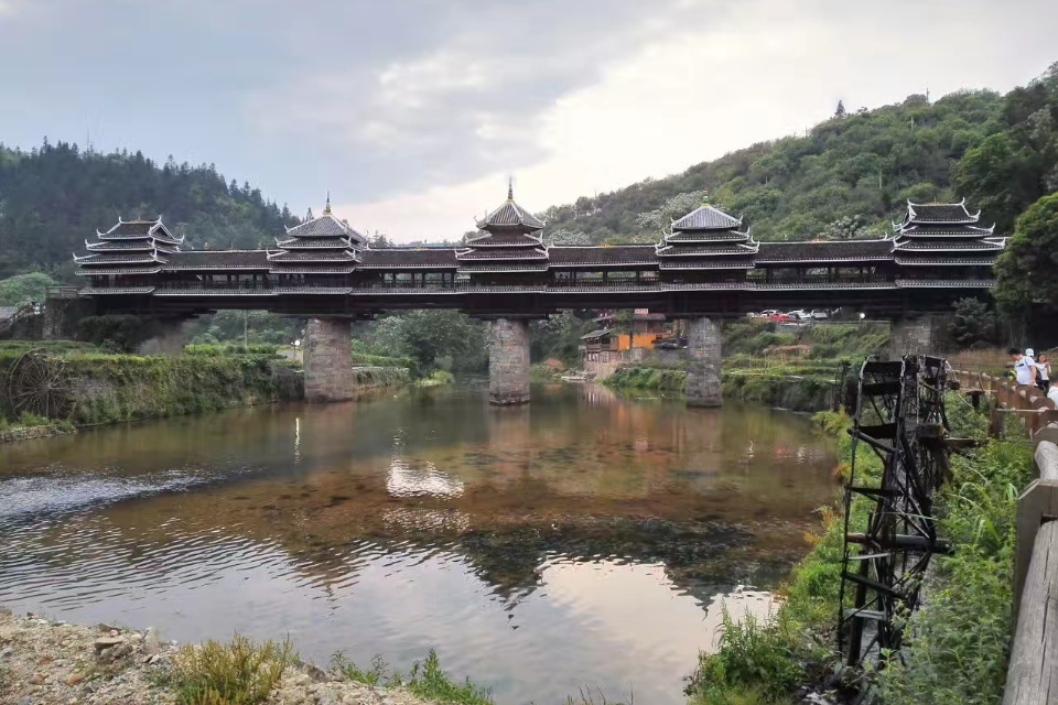 富川瑤族風雨橋群