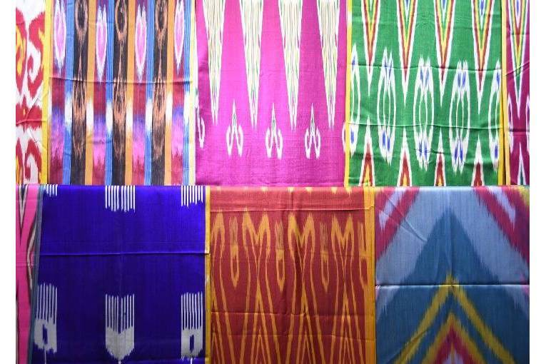 新疆維吾爾族艾德萊斯綢織染技藝