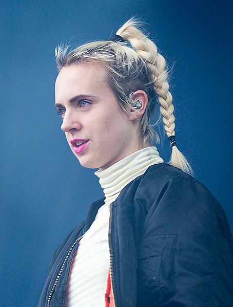 MØ(丹麥女歌手)