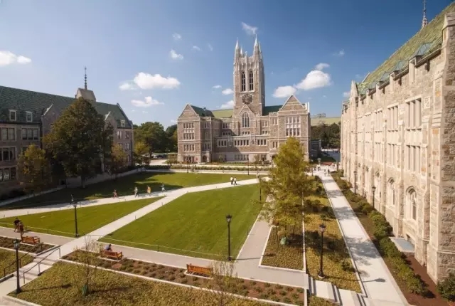 波士頓學院(Boston college)