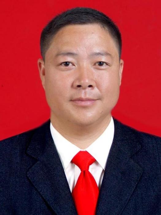 彭志平(湖南省邵陽市綏寧縣關峽苗族鄉黨委委員、武裝政法委員)