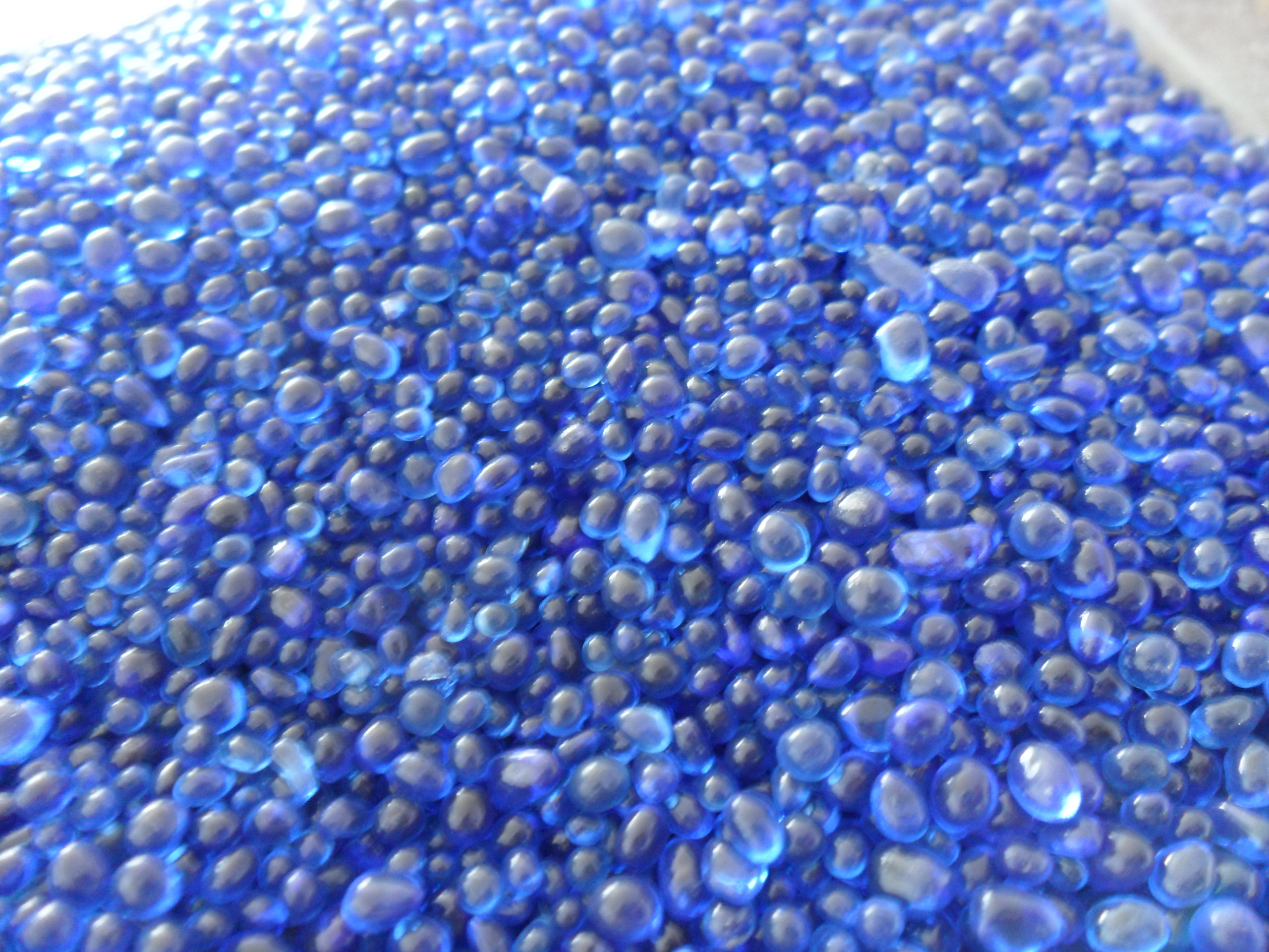 鈷藍色玻璃珠
