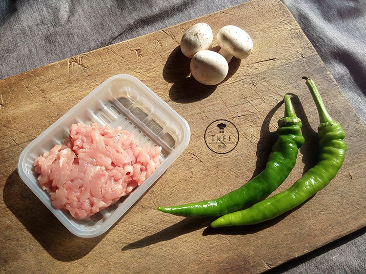 青椒蘑菇肉絲