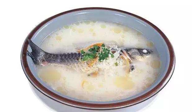 黃芪鯽魚湯