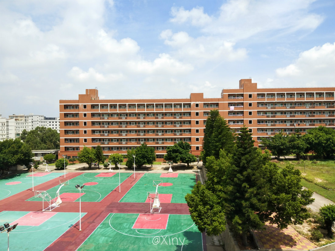 泉州紡織服裝職業學院校園風景