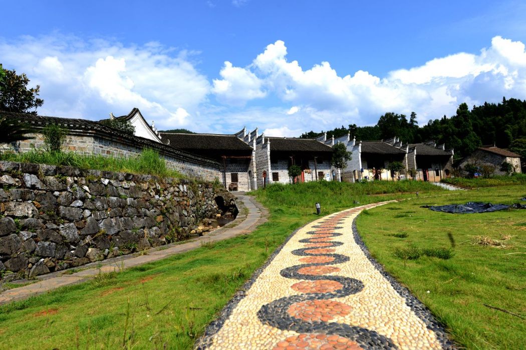 陽山古村(陽山古建築群)