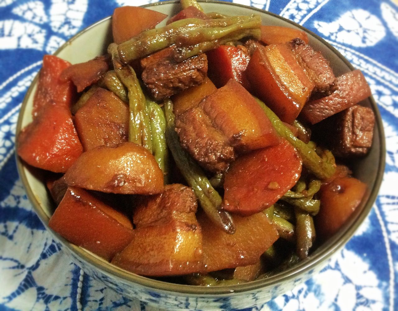 紅燒肉土豆豆角