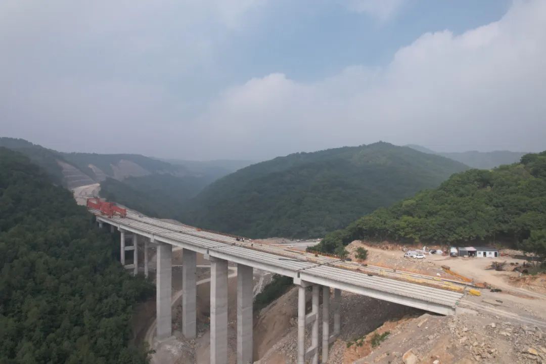 汾陽—石樓高速公路