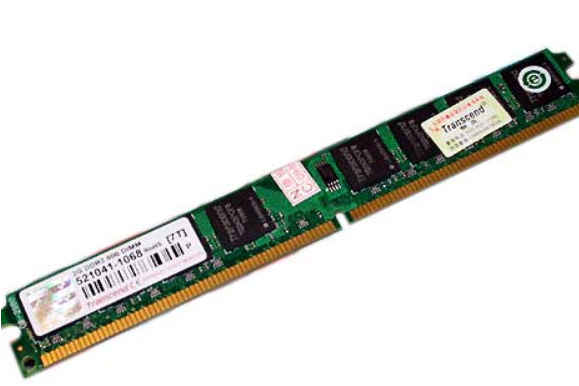 創見2GB DDR2 800