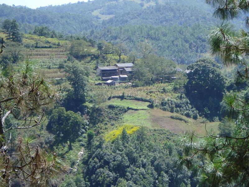 西山黑里村