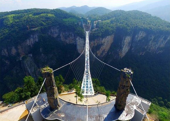 雲天渡(張家界大峽谷玻璃橋)