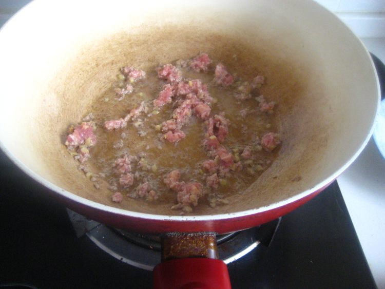 香芹肉末蝦皮炒飯