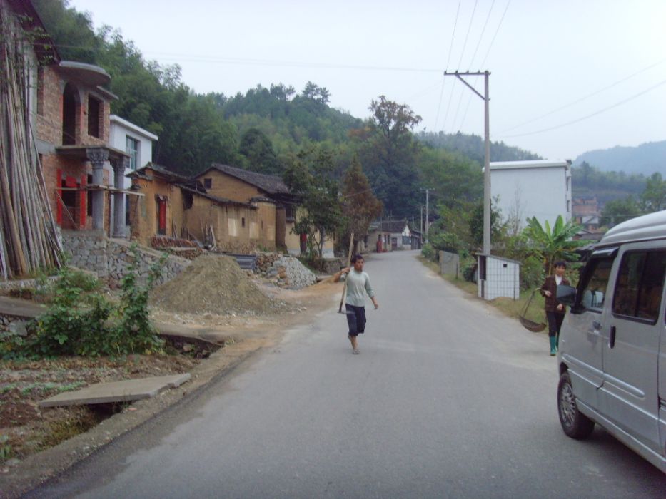 黃李村(三街鎮下轄村)