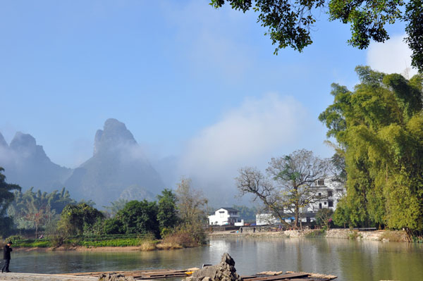 村中一景