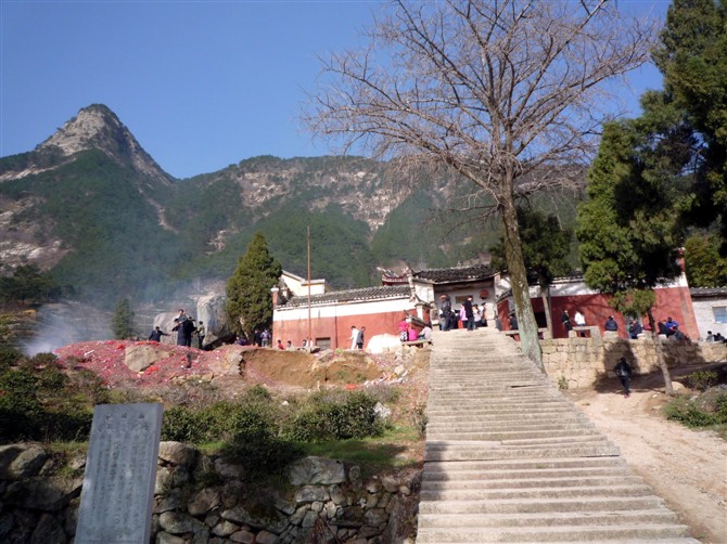 大香山寺正門