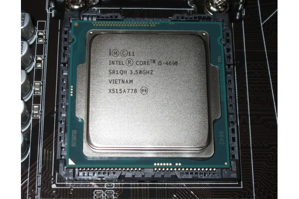 Intel 酷睿i5 4690