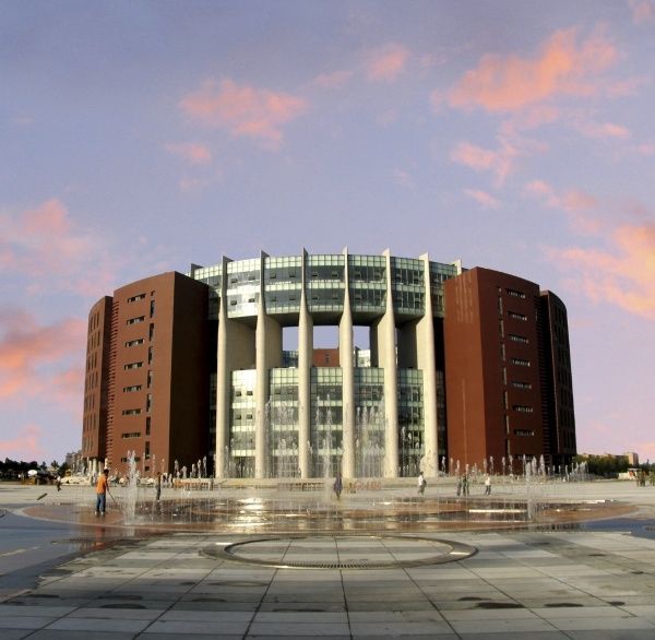 瀋陽航空航天大學圖書館