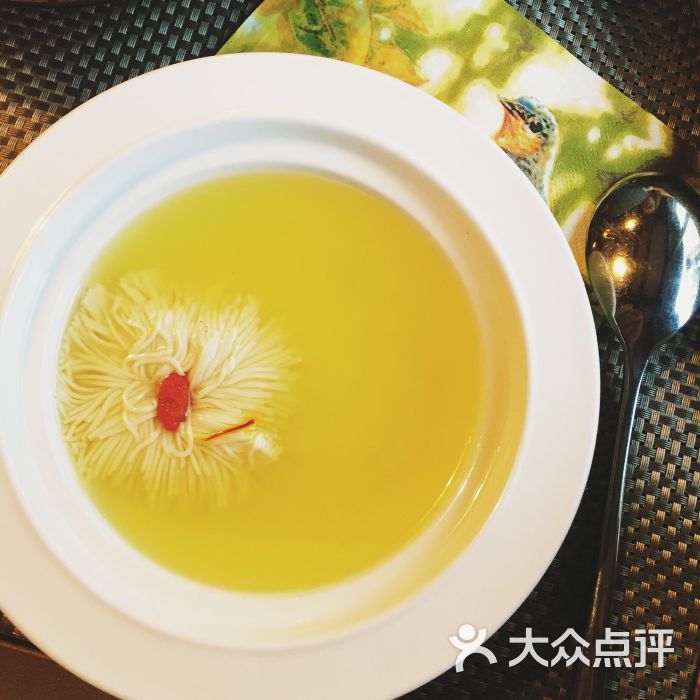 豆腐菊花湯