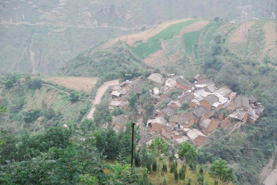 小梨樹自然村(雲南東川區湯丹鎮下轄村)