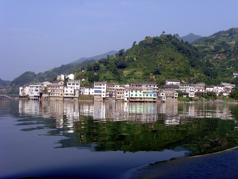 小川村(湖北十堰市茅箭區小川村)