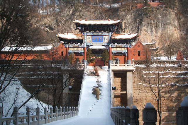 靈空山聖壽寺