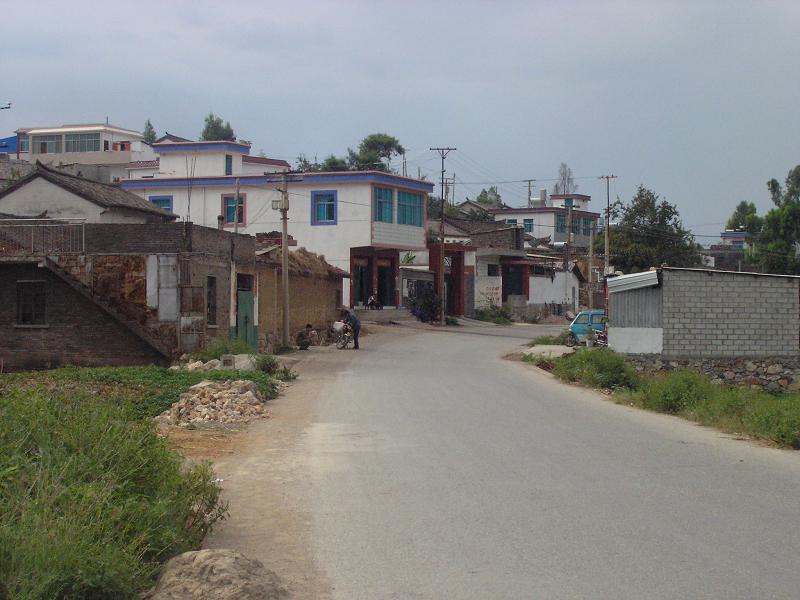 大田自然村(雲南昆明東川區銅都街道辦營盤村大田自然村)