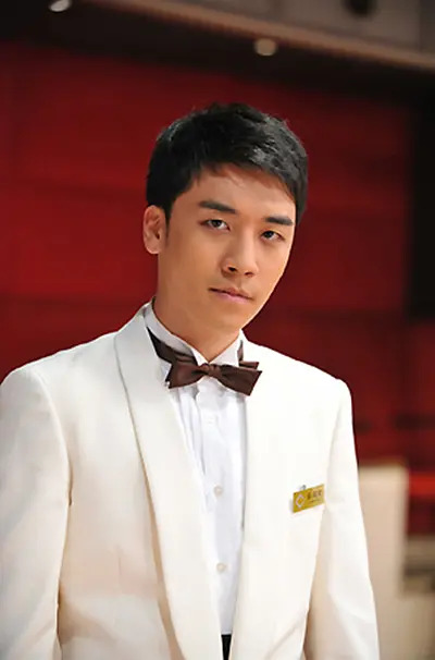 SEUNGRI