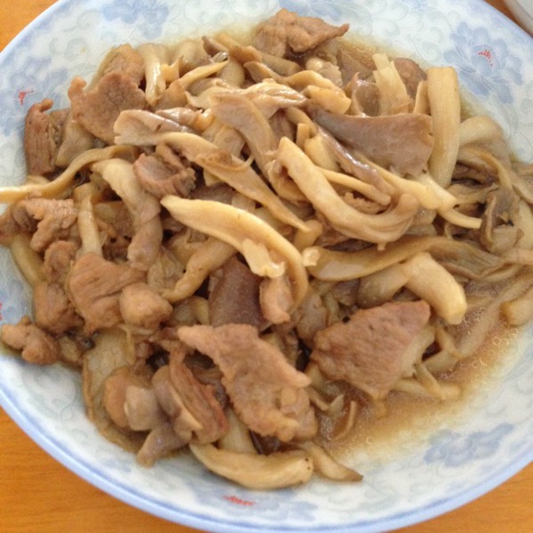 豬裡脊肉炒平菇