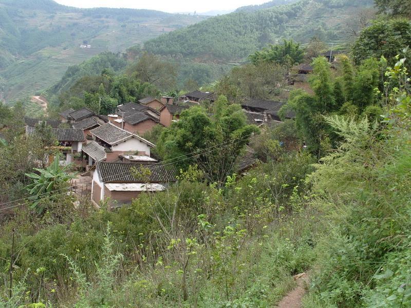 二溝村(雲南曲靖市陸良縣馬街鎮下轄村)