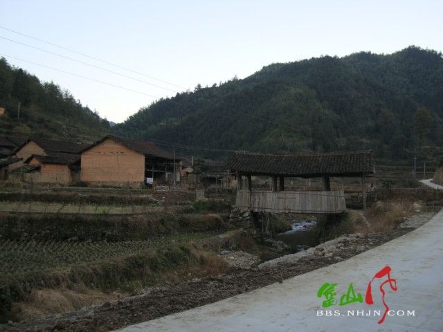 金包山廊橋