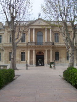 法國國立阿維尼翁大學