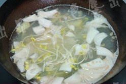 杏鮑菇黃豆芽蟶子湯