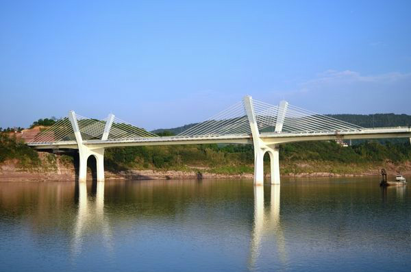 合川南屏嘉陵江大橋