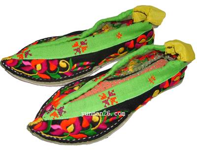 中國傳統繡花鞋