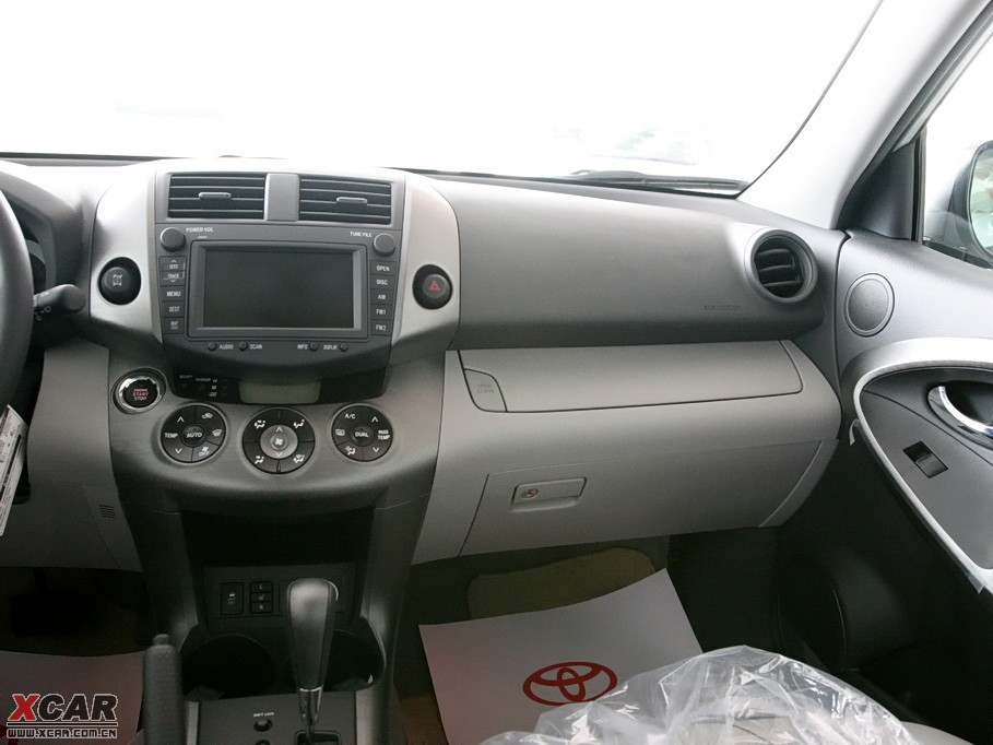 2012款RAV4 2.4L手動四驅豪華版